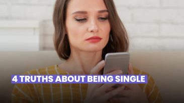 women-writes-friends-to-be-single